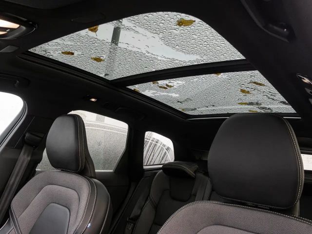 Volvo XC60 AWD R-Design T6 Twin Engine