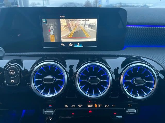 Mercedes-Benz A 180 Hatchback Progressive