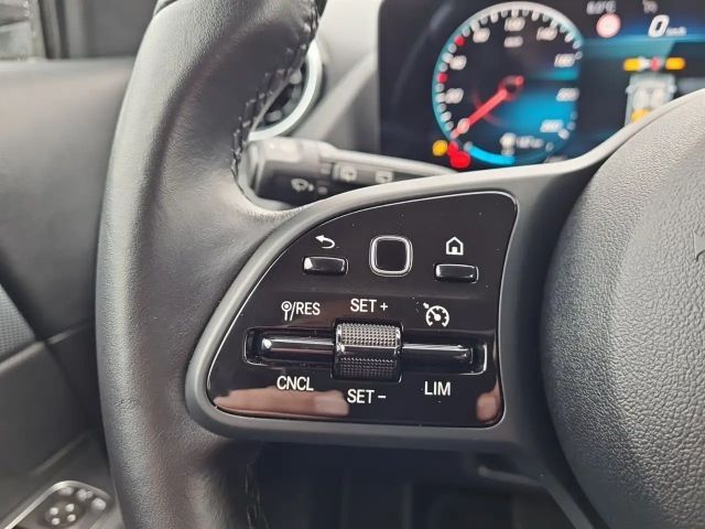 Mercedes-Benz GLA 250 Style