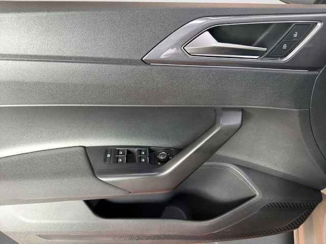 Volkswagen Polo 1.0 TSI DSG Style