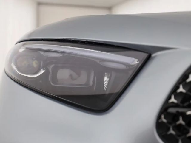 Mercedes-Benz A 200 A 200 d