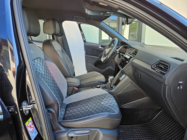 Volkswagen Tiguan DSG IQ.Drive R-Line