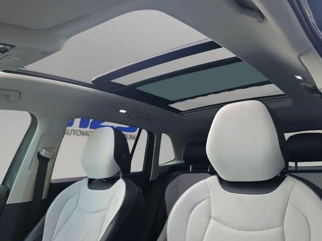 Volkswagen Tiguan TDI 4Mo STNDHZ AHK PANO A-LEDER 360° H&K