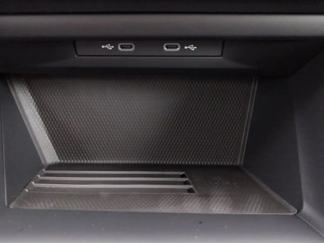 Volkswagen Golf Rabbit TSI