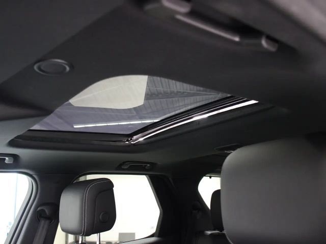 Land Rover Discovery AWD Dynamic SE