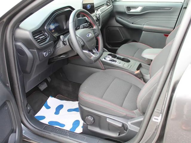 Ford Kuga Hybrid ST Line