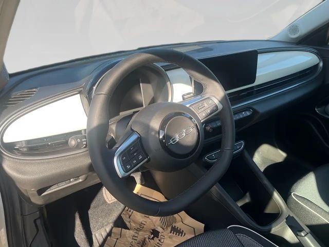 Fiat 600e HYBRID 100 RED KOMFORT STYLE