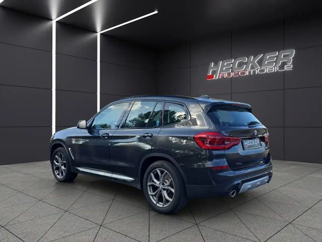 BMW X3 xDrive20i