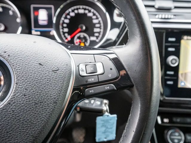 Volkswagen Touran 1.5 TSI Highline