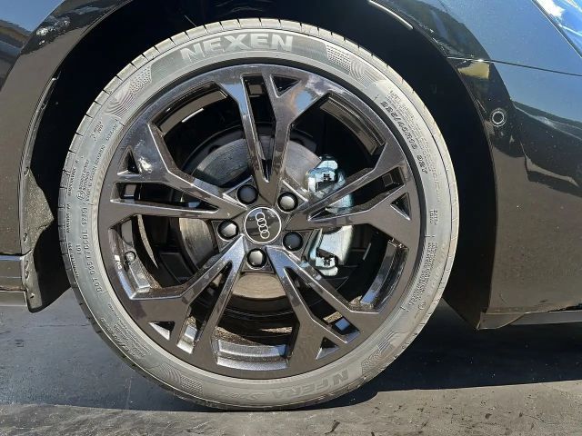 Audi A3 35 TFSI S-Line Sedan