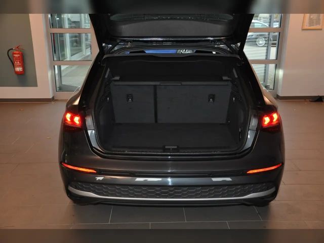 Audi A3 30 TFSI Sedan