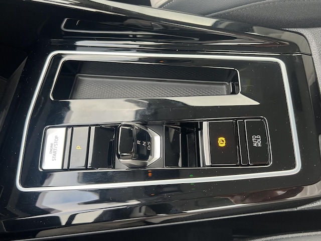 Volkswagen Golf 1.5 TSI Style eHybrid