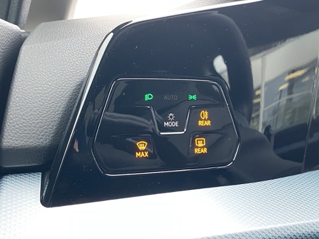 Volkswagen Golf 1.5 TSI Golf VIII