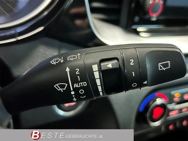 Kia XCeed Hybrid PHEV Vision