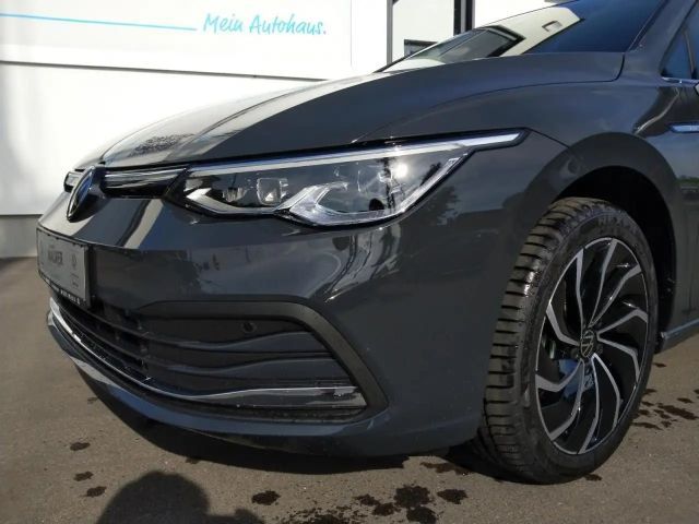 Volkswagen Golf DSG Style