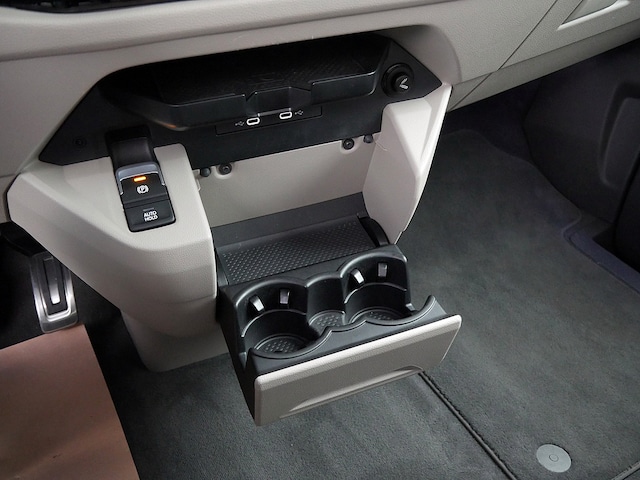 Volkswagen Multivan 2.0 TDI Style T7