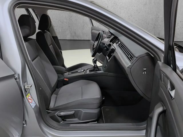 Volkswagen Passat 1.5 TSI Variant