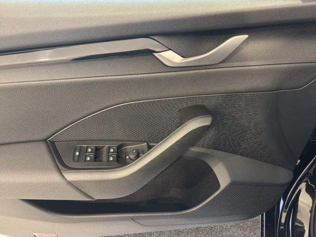 Skoda Octavia Essence TSI