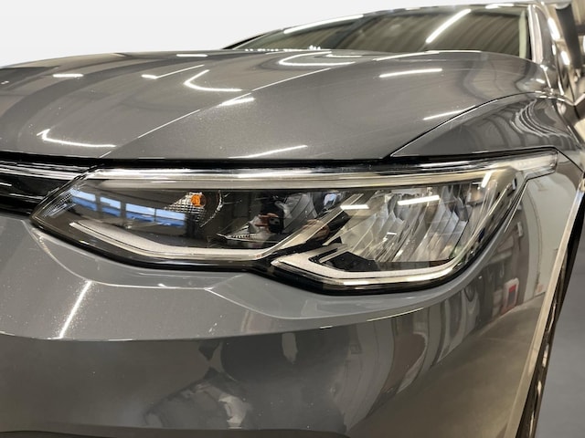 Volkswagen Golf 2.0 TDI DSG Golf VIII