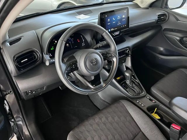 Toyota Yaris Hatchback Hybride VVT-i