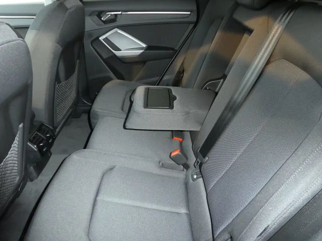 Audi Q3 40 TDI Quattro S-Line