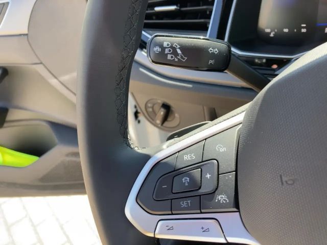 Volkswagen Polo 1.0 TSI DSG R-Line