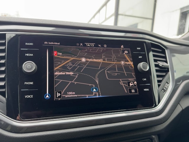 Volkswagen T-Roc 1.5 TSI DSG Sport