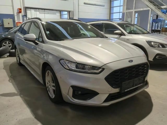 Ford Mondeo ST Line