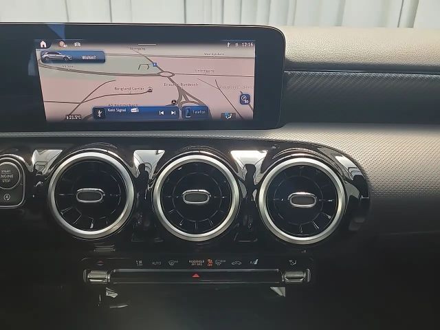 Mercedes-Benz A 180 Hatchback Progressive