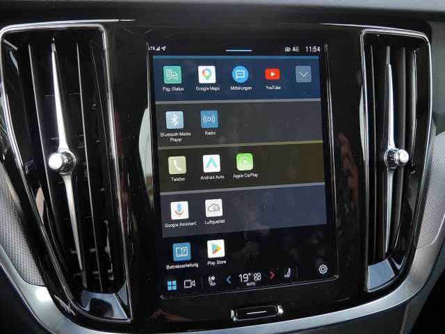 Volvo V60 AWD Plus T6