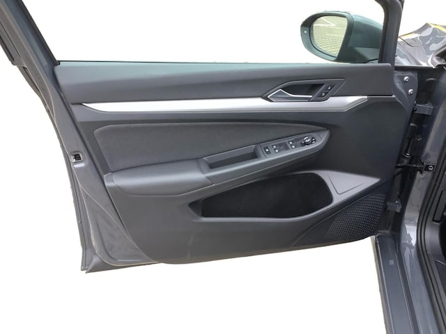 Volkswagen Golf 1.5 eTSI DSG Golf VIII Life