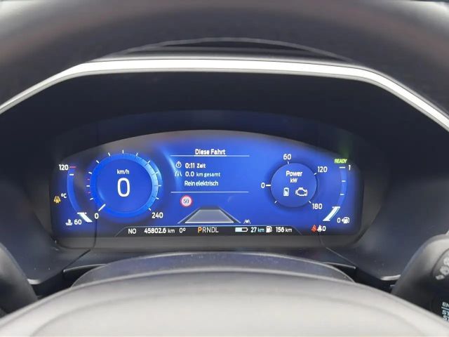 Ford Kuga Plug in Hybrid Titanium