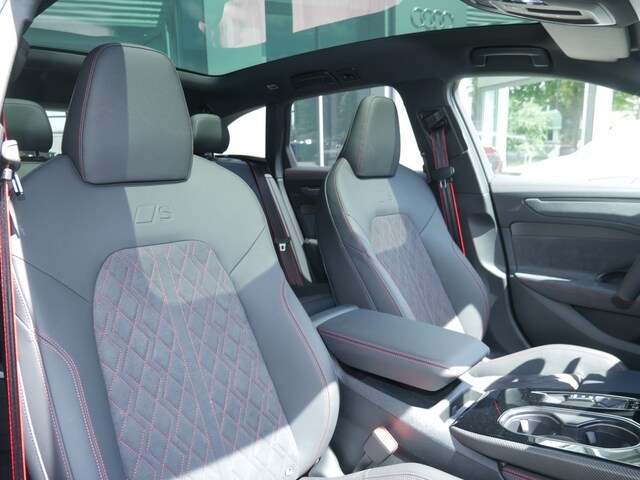 Audi A6 e-tron Avant Quattro