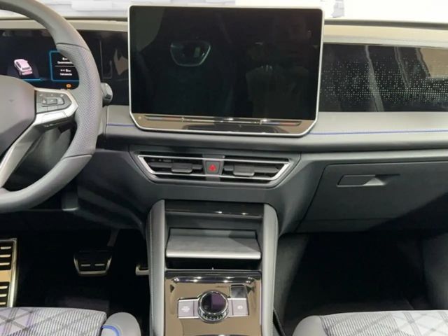 Volkswagen Tiguan R-Line eHybrid