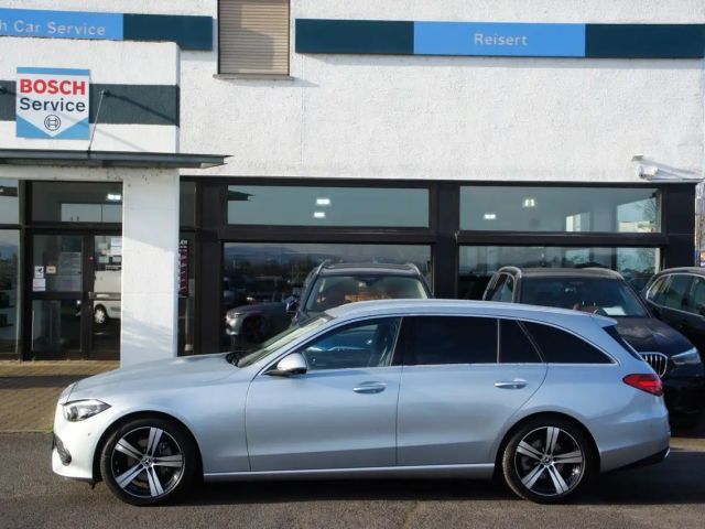 Mercedes-Benz C 180 AVANTGARDE