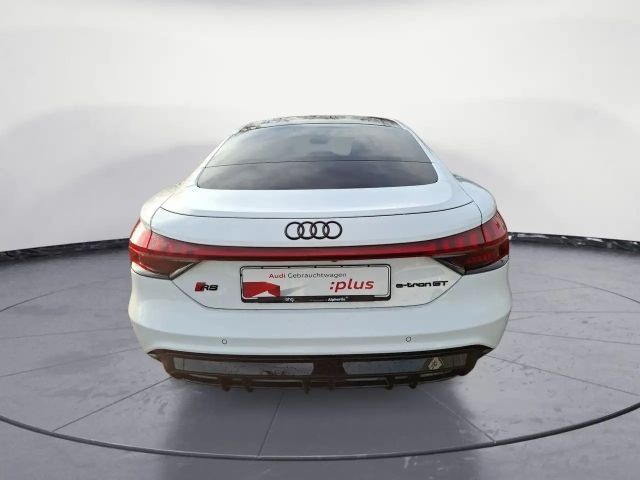Audi RS e-tron GT Quattro