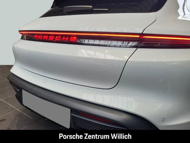 Porsche Taycan 4S Cross Turismo