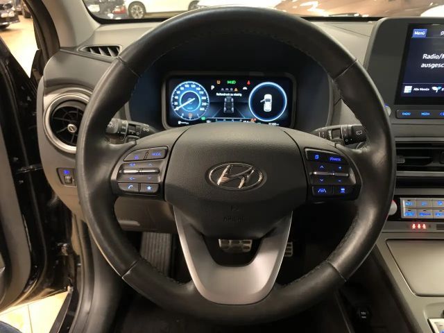 Hyundai Kona Select