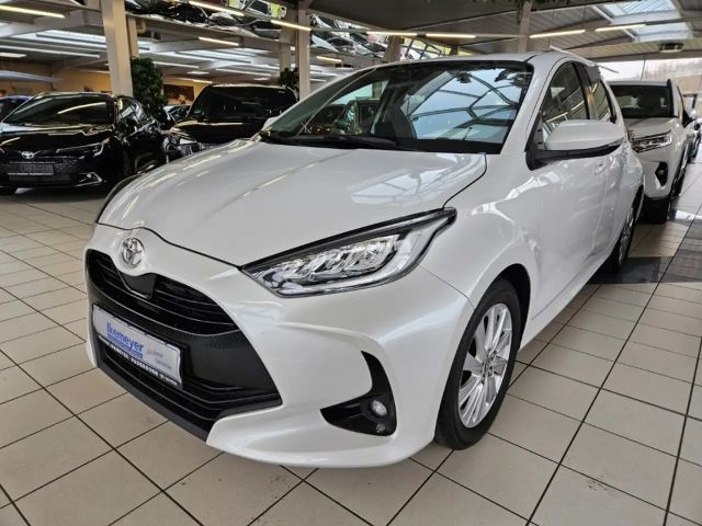 Toyota Yaris Hatchback