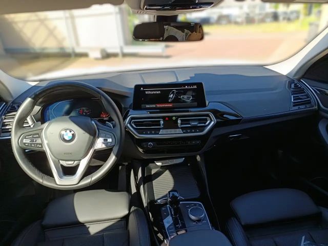 BMW X4 xDrive20i
