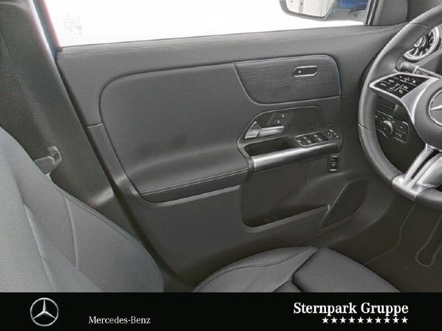 Mercedes-Benz EQA 300 4MATIC