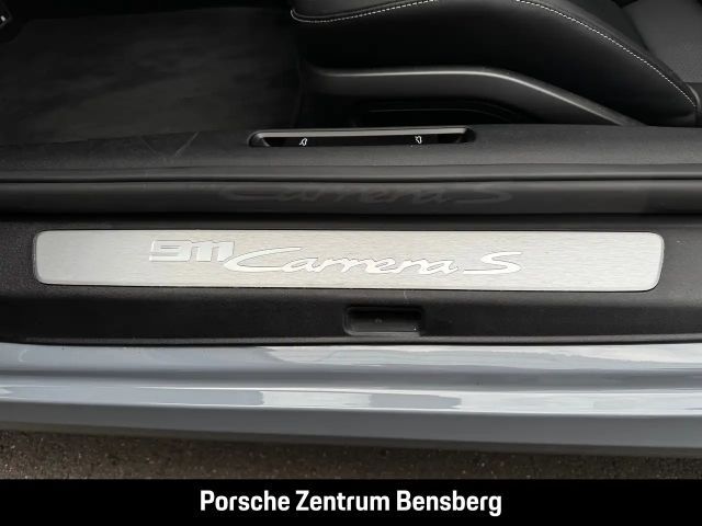 Porsche 992 Cabrio Carrera S