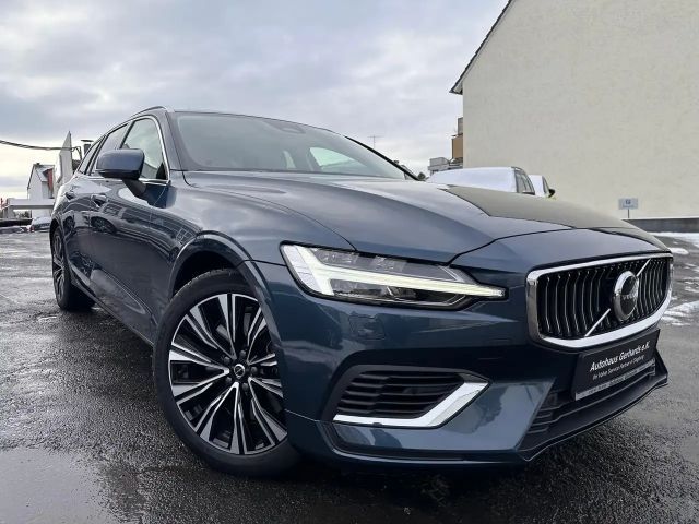 Volvo V60 AWD Plus T6