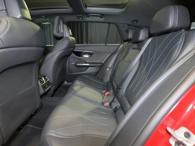 Mercedes-Benz C 300 4MATIC AVANTGARDE Estate