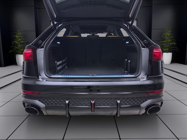 Audi RS Q8 Performance Quattro