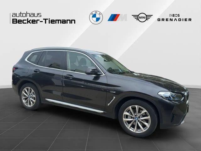 BMW X3 xDrive30e