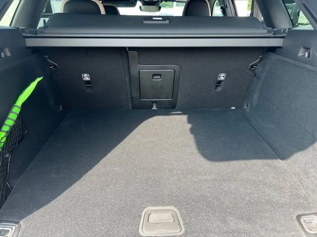 Volvo XC60 AWD Dark Plus T6