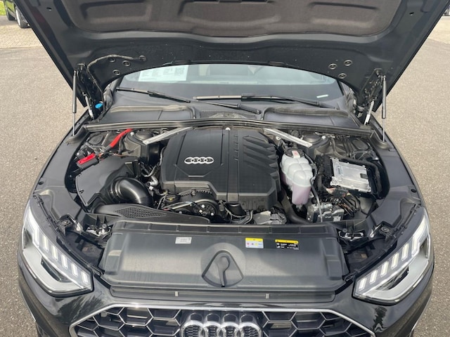 Audi A4 35 TFSI Avant S-Line S-Tronic
