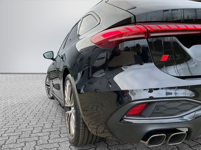 Audi A5 Avant Quattro S-Tronic