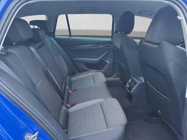 Skoda Octavia Ambition Combi iV